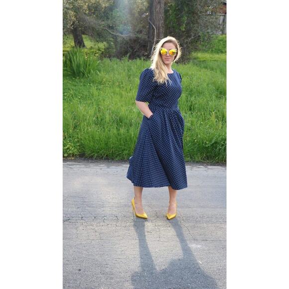 Vintage Navy Dress with Yellow Polka Dots, Full Skirt and Pockets Medium - Picture 4 of 10